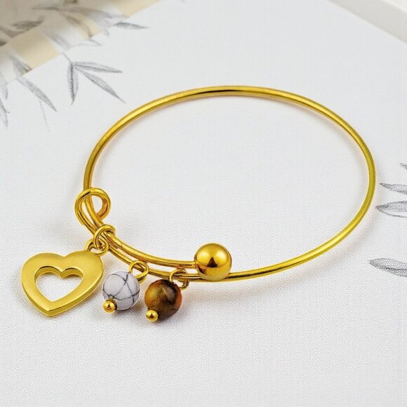 🆕️18K Gold Plated LARGE Boho Bangle with Heart Tiger's Eye & Magnesite Charms ✨ - Picture 9 of 11
